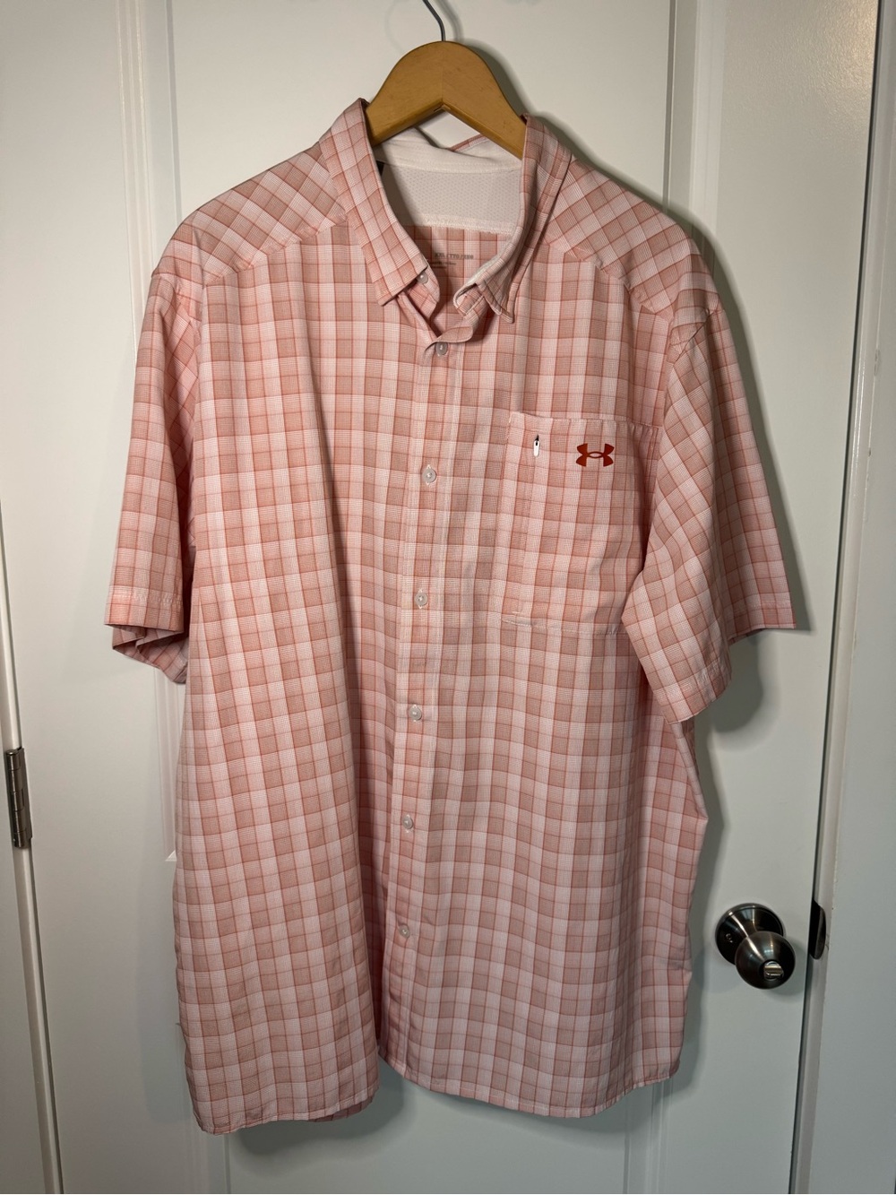 Under Armour Pink Plaid Short-Sleeve Button-Down Shirt
